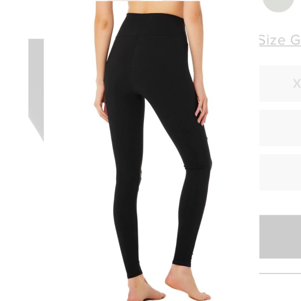 ALO Yoga High-Waist Ripped Warrior Legging size XXS perfect condition NO flaws - Picture 15 of 16